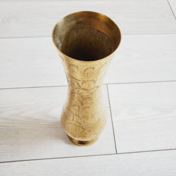 Art Deco 50s Vintage Vase Handmade Etched floral ornaments Solid Brass - Picture 4 of 8